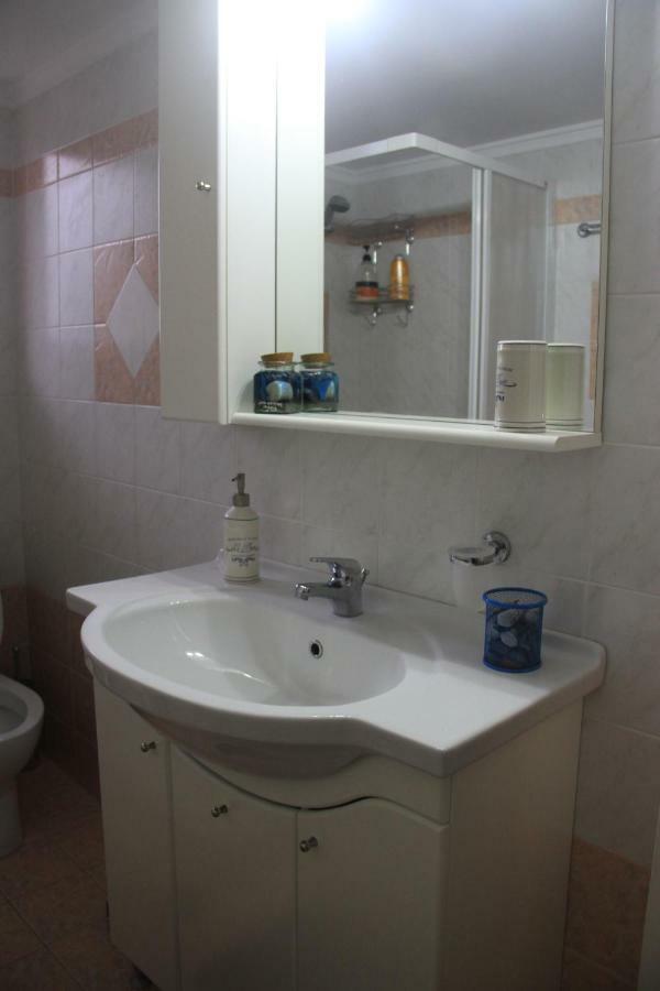 Quiet Spacious Apartment In 纳夫普利翁 外观 照片